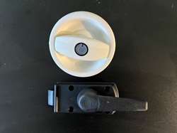 Dørlås indvendig/udvendig 